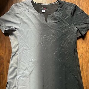 Women’s koi black/grey ombre sparkle scrub top size medium. Stretchy side panel